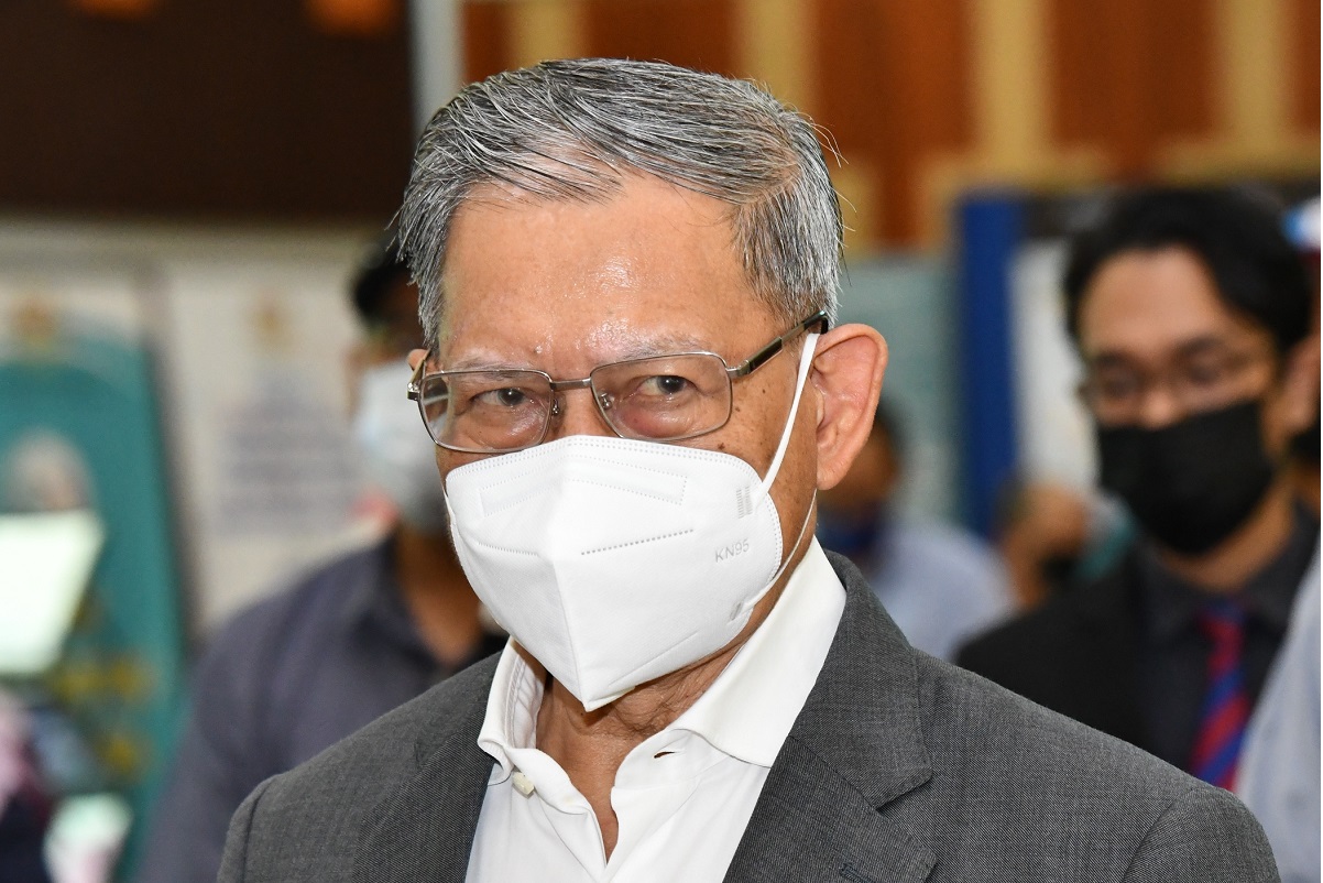 Govt monitoring 92 'sick' projects nationwide, says Mustapa